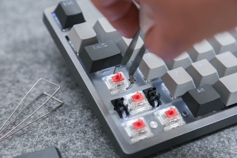 杜伽K320 V2星光版：樱桃MX2A红轴，限定白光，手感一绝