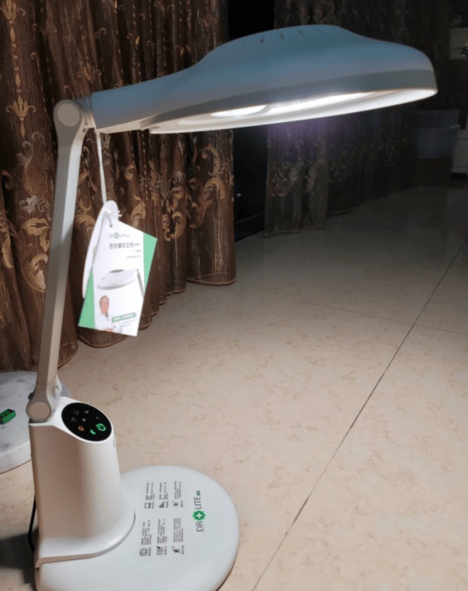 全光谱大路灯伤眼睛吗？2025护眼效果最好的全光谱护眼大路灯分享