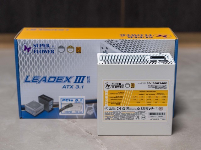 经典九宫格再进化，振华LEADEX III PROA 1000W电源拆机分享