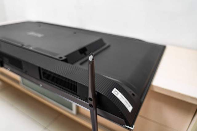 豪华配置，站上2000元档质价比巅峰，雷鸟鹏6 55寸4K游戏电视评测