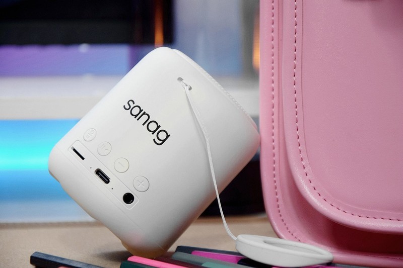 小清新桌搭怎么选音箱？加个sanag塞那X6S联名款音箱，效果如何？