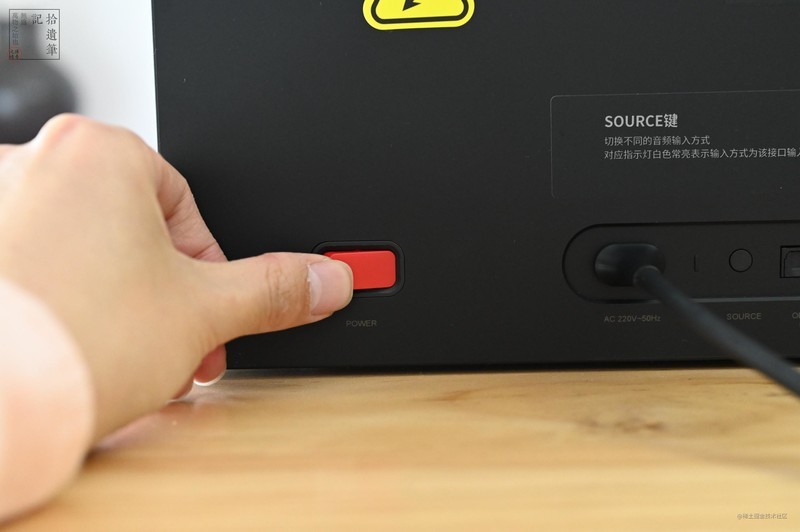 酷热天气不想出去玩，夏日在家K歌更痛快