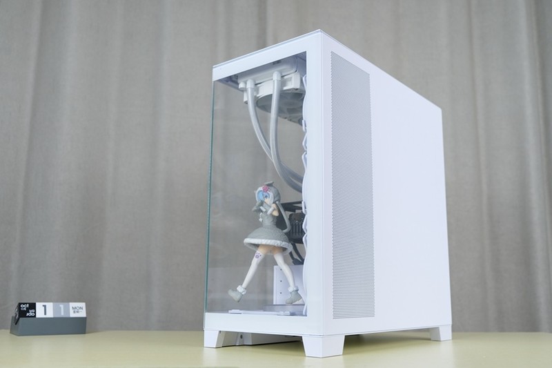 凉爽一夏，给你的海景房降降温，先马 新镜界海景房 MESH版本 上手体验