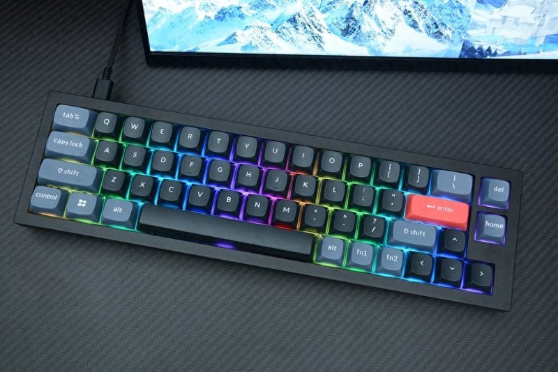 TTC烈焰雪轴V2：游戏工作一键掌握，触觉、听觉、视觉大提升