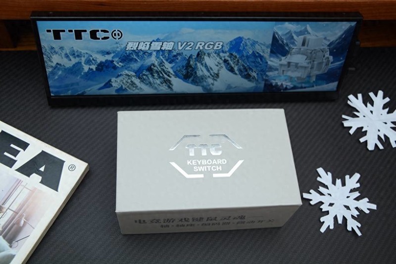 TTC烈焰雪轴V2：游戏工作一键掌握，触觉、听觉、视觉大提升