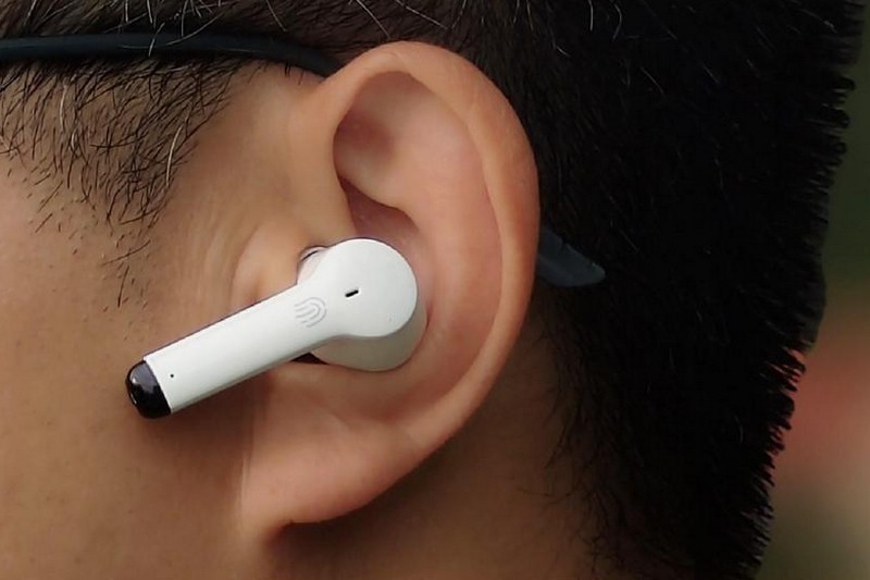 听力下降配什么助听器好？怎么选？町石助听器好用吗？