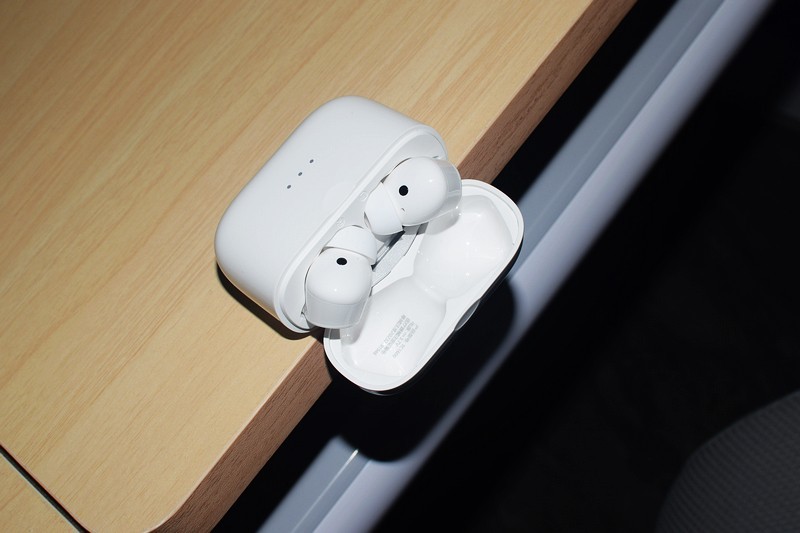 听力下降配什么助听器好？怎么选？町石助听器好用吗？