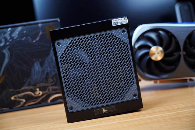 世界杯期间装机分享，鑫谷家族携手XPG为你带来不一样的视觉享受