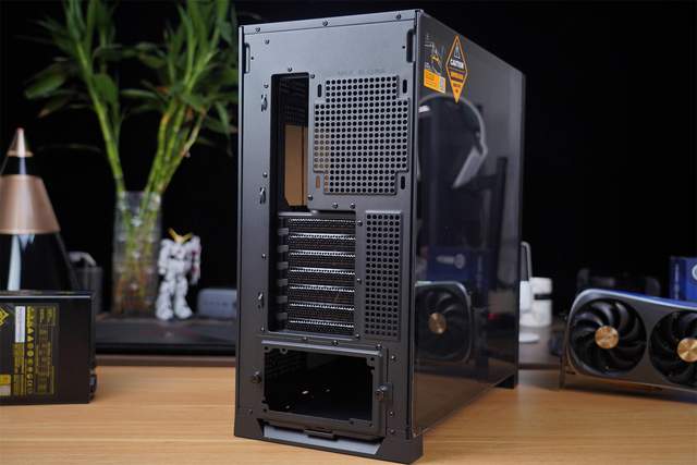 世界杯期间装机分享，鑫谷家族携手XPG为你带来不一样的视觉享受