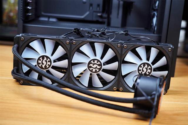 世界杯期间装机分享，鑫谷家族携手XPG为你带来不一样的视觉享受