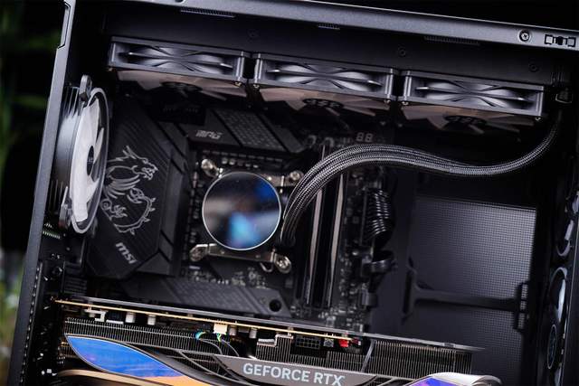 世界杯期间装机分享，鑫谷家族携手XPG为你带来不一样的视觉享受