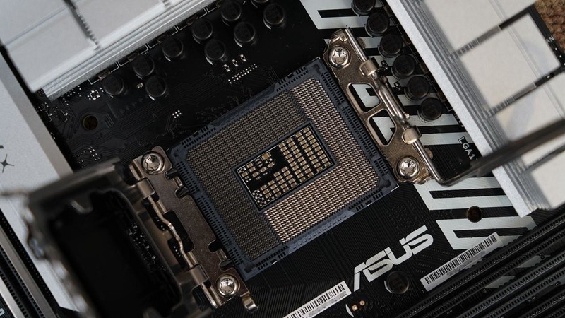 魅力无限二次元，13490F+华硕B760天选+4080打造的主机分享