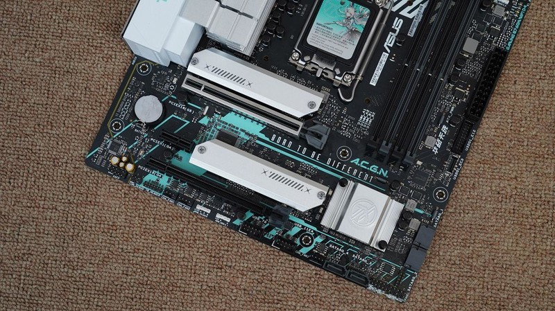 魅力无限二次元，13490F+华硕B760天选+4080打造的主机分享