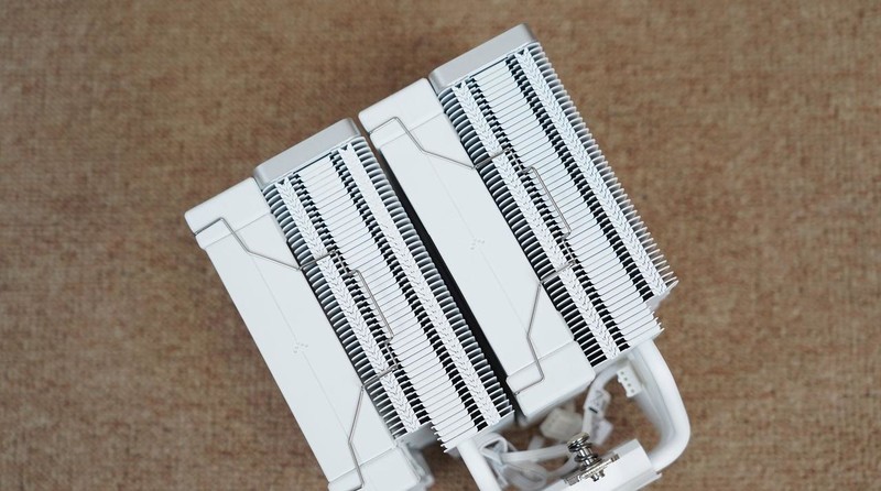 魅力无限二次元，13490F+华硕B760天选+4080打造的主机分享