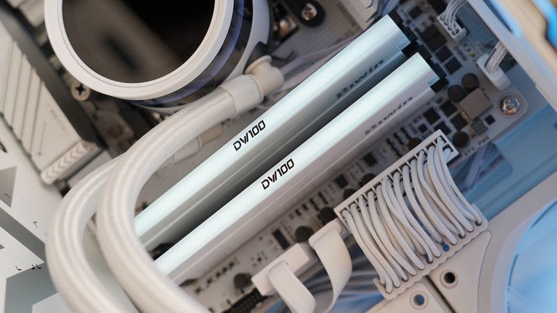 频率or时序？以佰维 DW100为例验证谁才是更适合9800X3D的内存