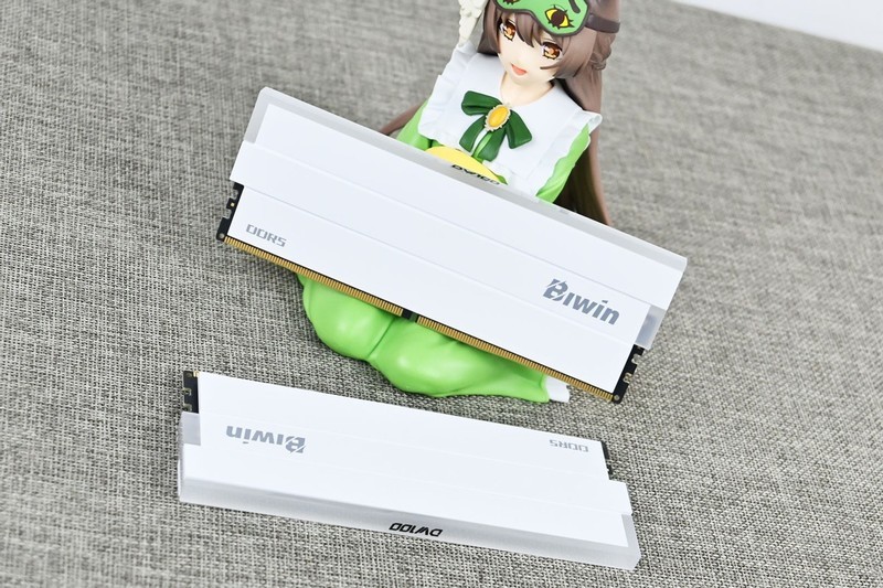 高性能DDR5内存和固态硬盘选哪个？BIWIN佰维储存618选购推荐