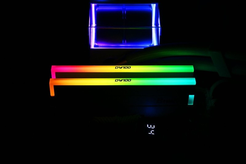 高性能DDR5内存和固态硬盘选哪个？BIWIN佰维储存618选购推荐