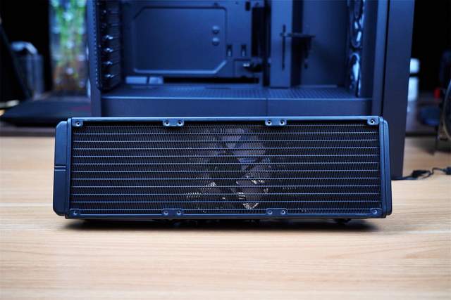 世界杯期间装机分享，鑫谷家族携手XPG为你带来不一样的视觉享受