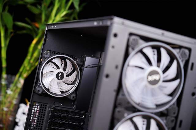 世界杯期间装机分享，鑫谷家族携手XPG为你带来不一样的视觉享受