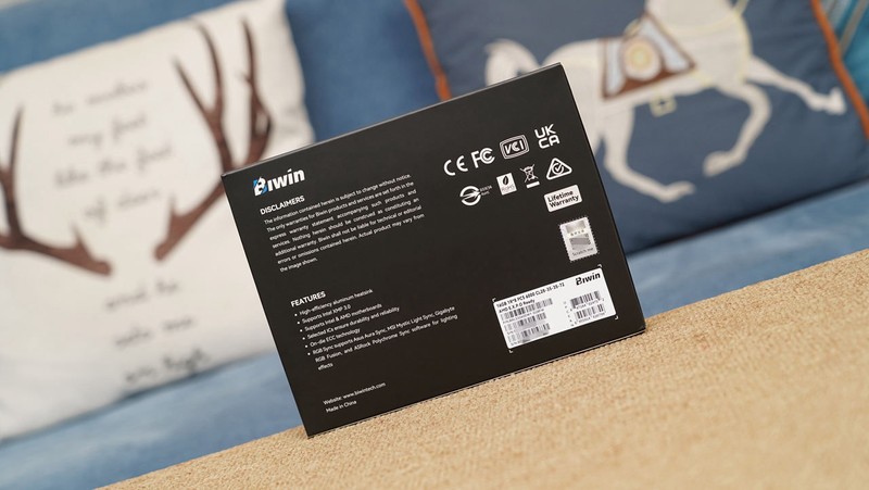 频率or时序？以佰维 DW100为例验证谁才是更适合9800X3D的内存