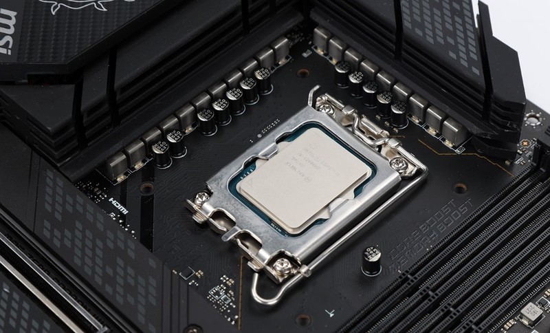 12代酷睿性能强、功耗高，散热预算高？试试这款149元的单塔风冷