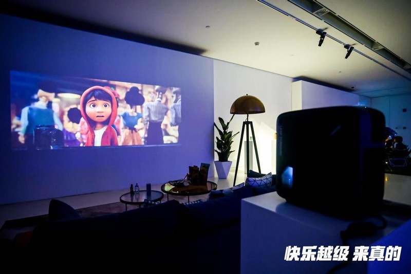 打破DLP技术壁垒，次世代千元投影酷开P9越级登场