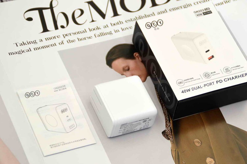 小身材大功率，一个QCY 40W氮化镓充电器就能搞定你的充电需求