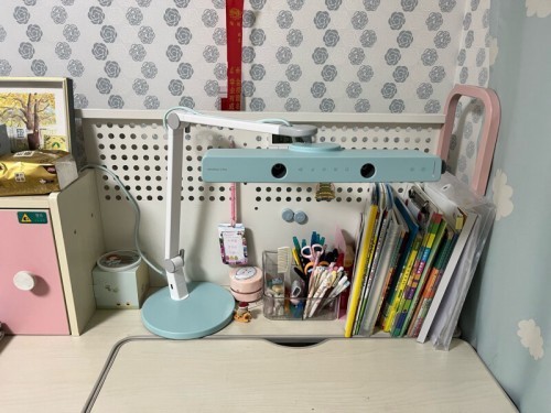 护眼台灯品牌排行前十名有哪些牌子？揭秘最受欢迎的护眼灯前十名