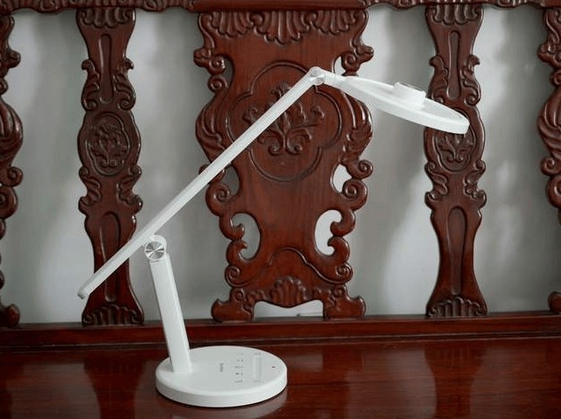 学生护眼台灯哪个品牌比较好用又实惠？十款最受欢迎的护眼灯推荐