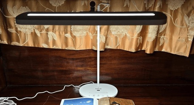 学生护眼台灯哪个品牌好？一文教会你如何挑选学生护眼台灯