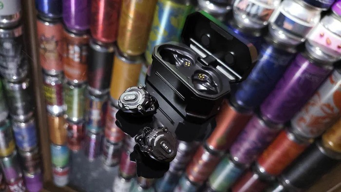 未来可期，乐见其成！Acoustune HSX1001模块化真无线耳机