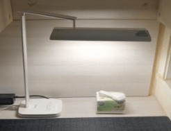 哪种台灯的灯光适合学生用？内含2025高性价护眼台灯推荐