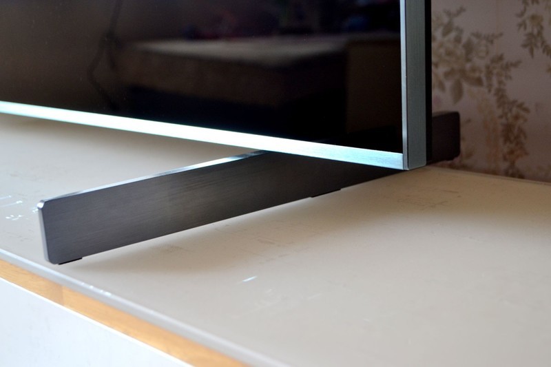 买Mini LED电视别抠搜！一步到位上第四代+万象分区，TCL Q10L首测