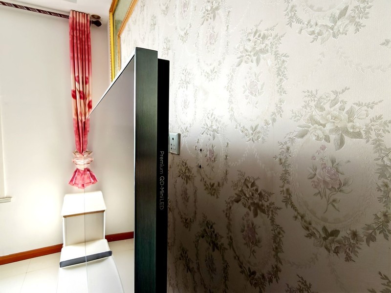 买Mini LED电视别抠搜！一步到位上第四代+万象分区，TCL Q10L首测