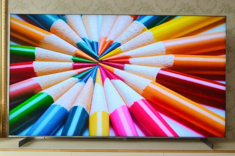 买Mini LED电视别抠搜！一步到位上第四代+万象分区，TCL Q10L首测