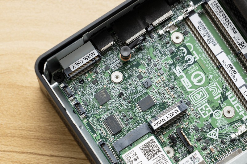 Asus NUC 15 Pro高款测试：经典mini主机+自由扩展