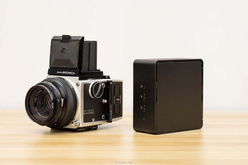 Asus NUC 15 Pro高款测试：经典mini主机+自由扩展