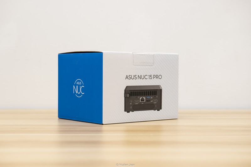 Asus NUC 15 Pro高款测试：经典mini主机+自由扩展