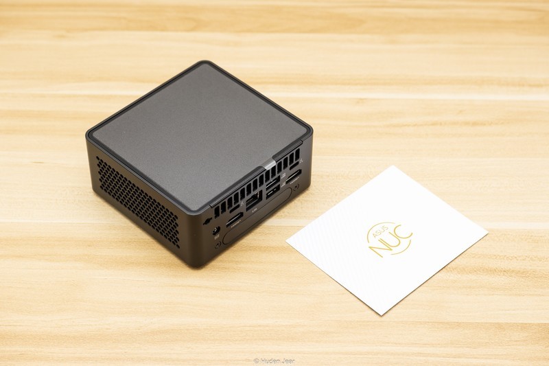 Asus NUC 15 Pro高款测试：经典mini主机+自由扩展