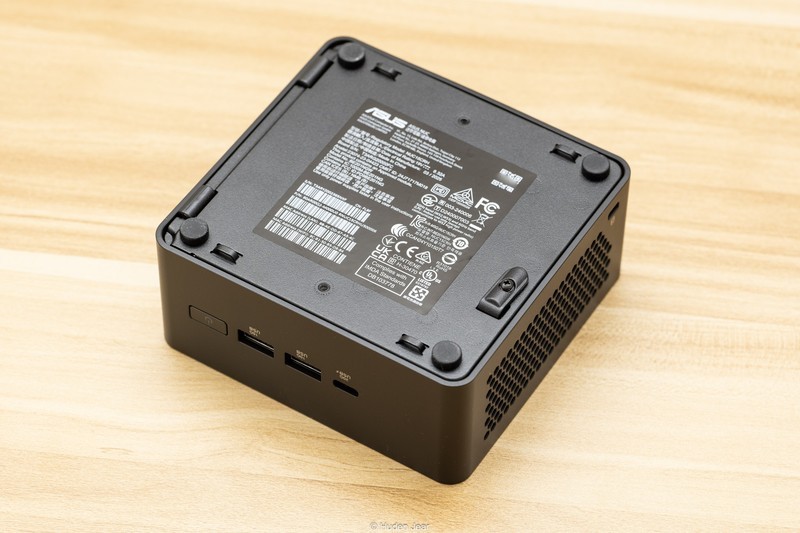 Asus NUC 15 Pro高款测试：经典mini主机+自由扩展