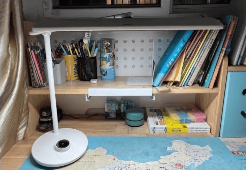 护眼台灯买什么样的好？一文教你专业的挑选到合适的护眼台灯