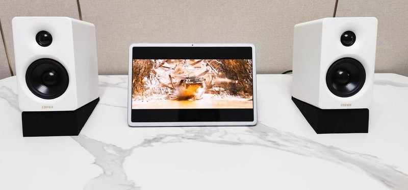 桌面空间不够，音箱该怎么选？当然是小身躯也能爆发大能量的漫步者N300