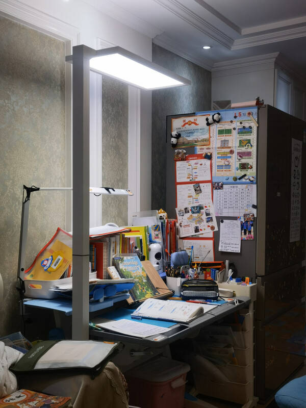 护眼钢琴灯推荐哪个牌子好用点的？最热销的五款护眼钢琴灯推荐