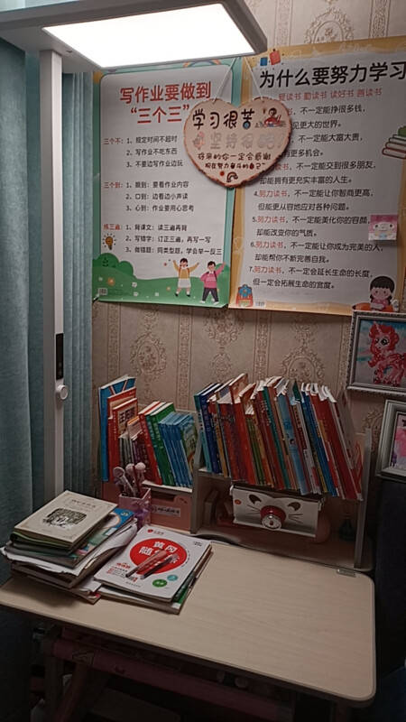 护眼钢琴灯如何挑选好坏呢？保姆级的护眼钢琴灯选购指南教你选