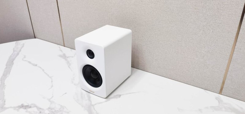 桌面空间不够，音箱该怎么选？当然是小身躯也能爆发大能量的漫步者N300