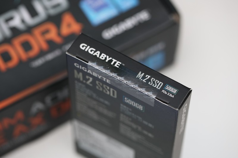 M.2固态入门级首选，299元500G技嘉GM2固态硬盘评测体验