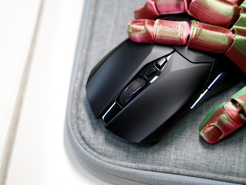 4K回报率，原相高定版3395+QI无线充的雷柏VT3S，游戏体验不一样