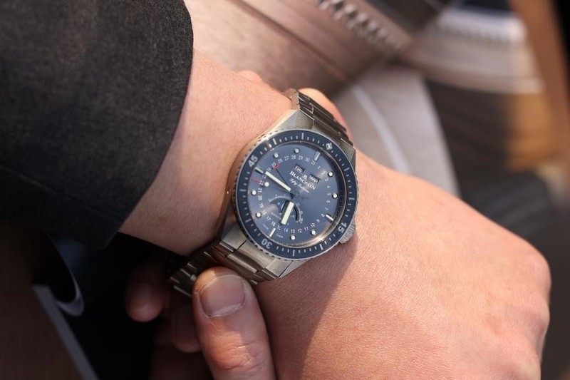 宝珀五十噚5054“钛”轻盈好戴了，潜水表鼻祖的魅力体会到了