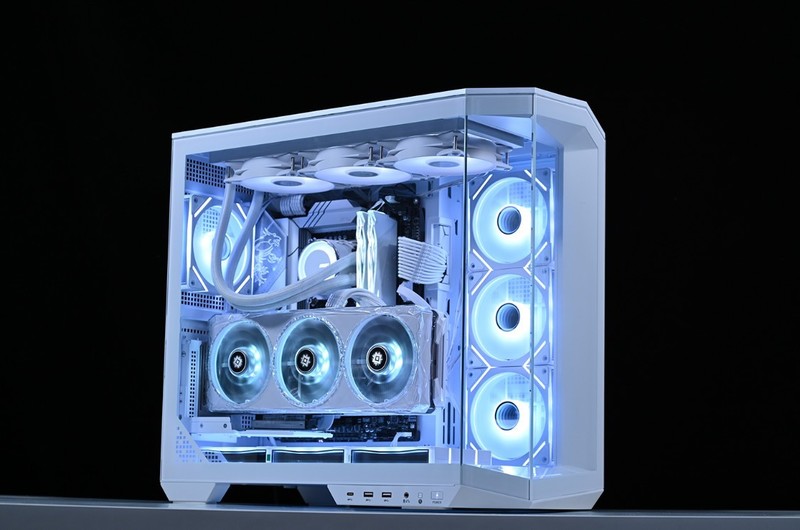 拒绝智商检测，1.2W搞定14600K+4070Ti S+微星白刃plus海景房装机