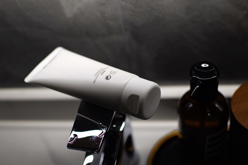 你的脸太脏了！这支净肤洁颜膏，让你爱上洗脸！